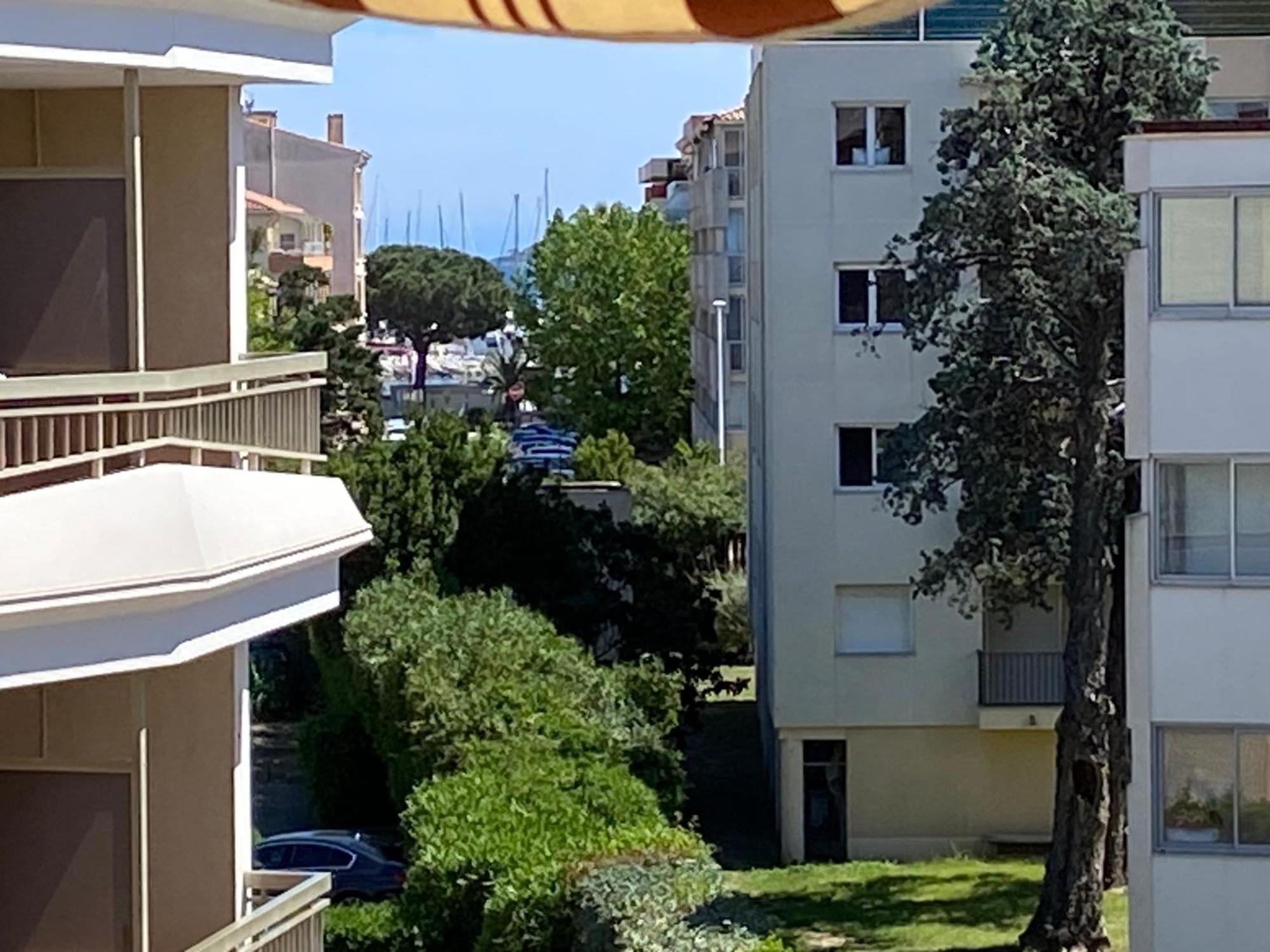 Apartment Superior Santa Cruz Sainte-Maxime Eksteriør billede